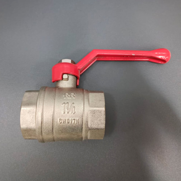 Кран 1 1/4" г/г Remer 371114