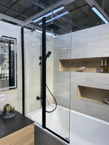 Шторка на ванну AVS Асти Дуо 100 левая профиль черный матовый, стекло прозрачное