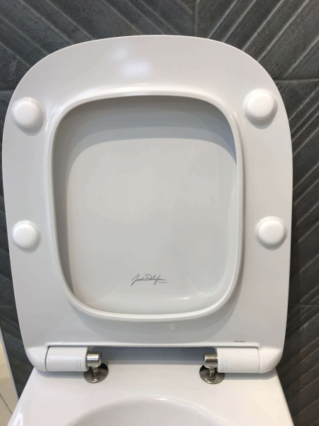 Крышка-сиденье Jacob Delafon Struktura E70025-00 с микролифтом