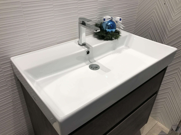 Раковина Aquanet Латина 242338 75,7x46 белая