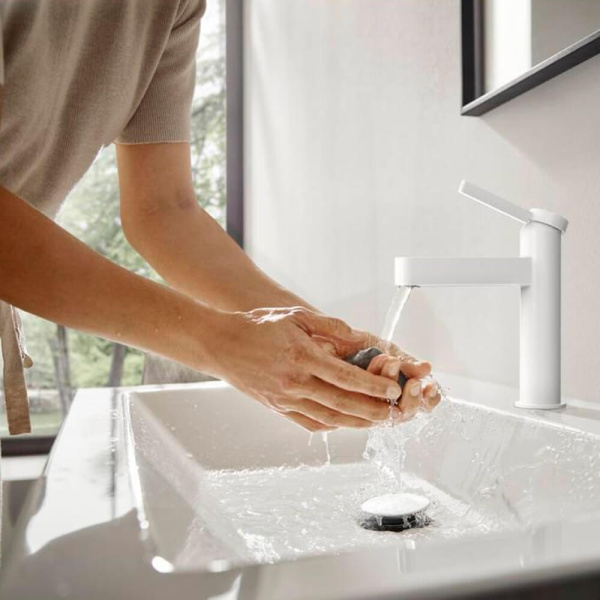 Смеситель для раковины Hansgrohe Finoris 76010700 белый матовый